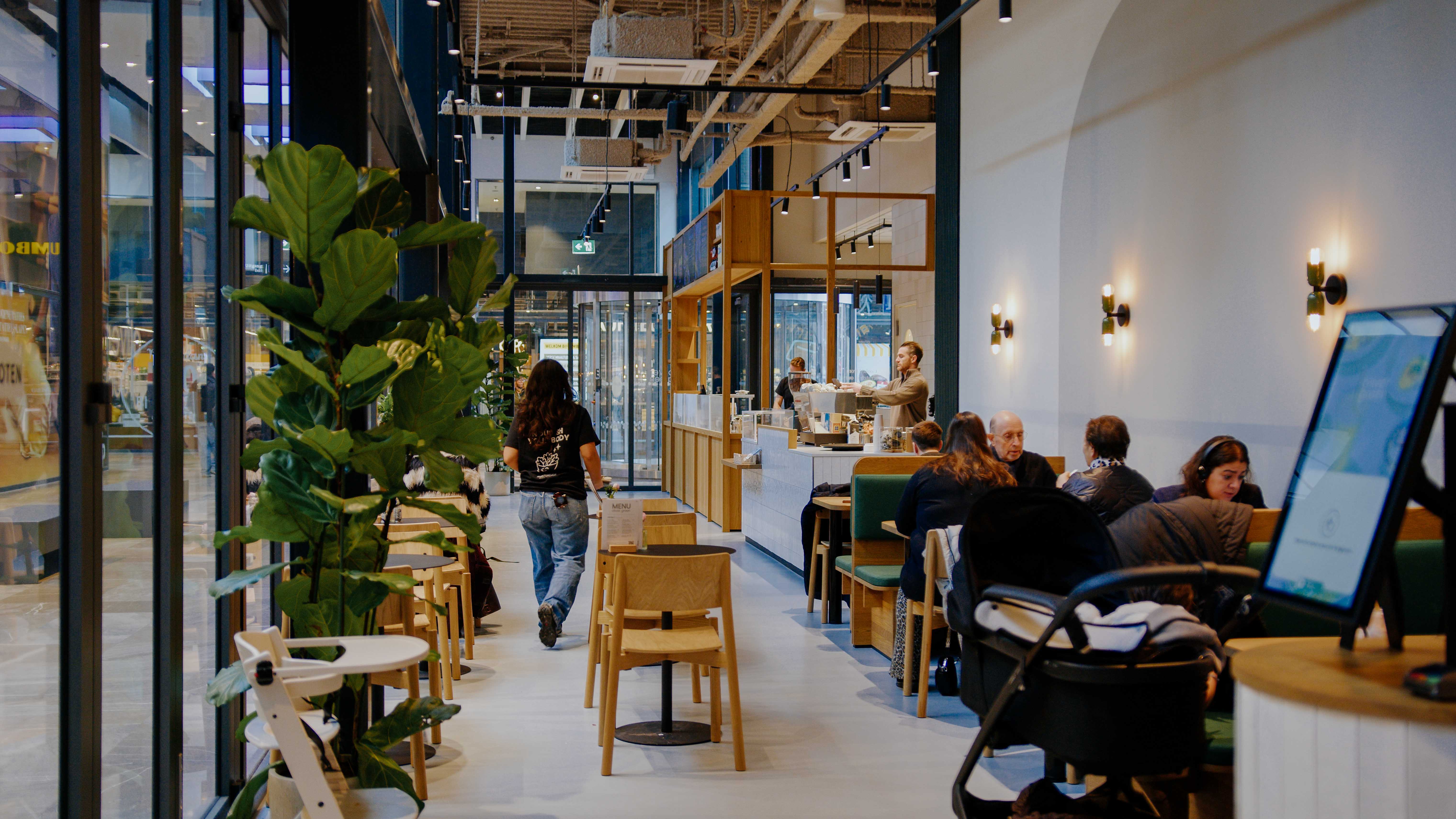 The Gelderlandplein location is home to Oliver Green’s first café format